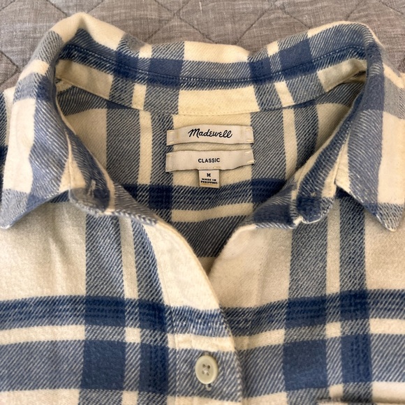 Madewell classic flannel in blue and white - Picture 3 of 4
